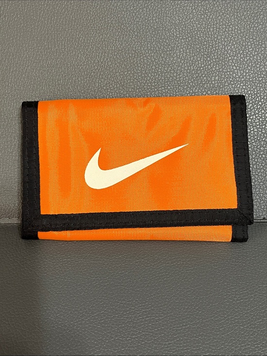 Nike Other - Nike Trifold wallet orange/black with white swoosh